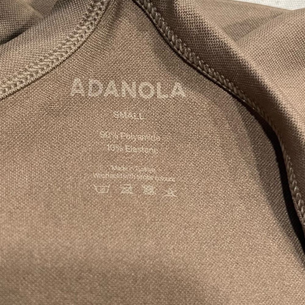 Adanola | NWT! Seamless Crop Tank - Cocao - Picture 6 of 6